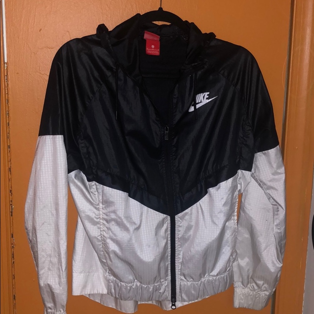 Nike windbreaker